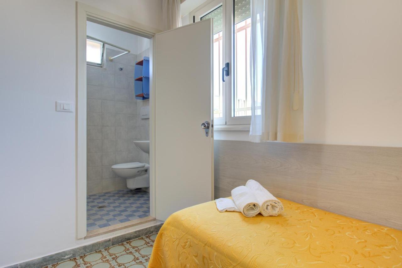 Hotel Nella Rimini Buitenkant foto